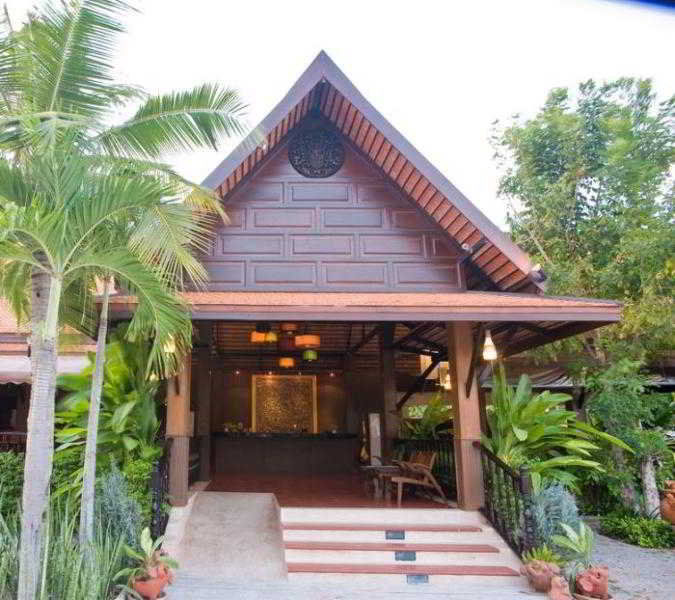 Inrawadee Resort Jomtien Beach Exterior foto